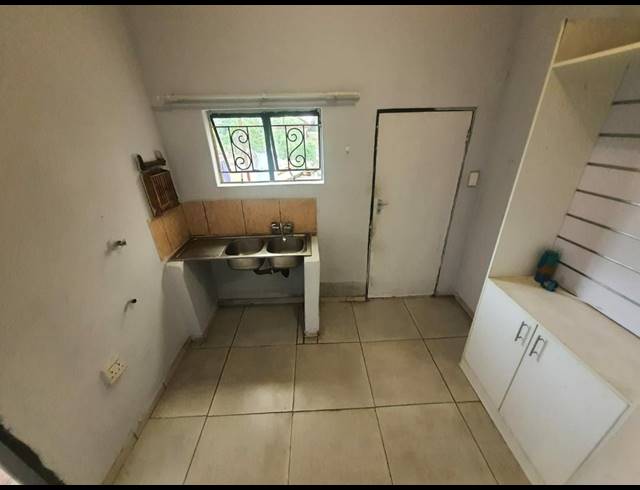 1 bed property to rent in MONDEOR